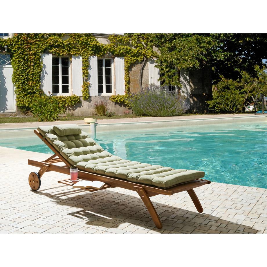 Beliani Sonnenliege mit Kissen aus Akazienholz  CESANA PREMIUM  