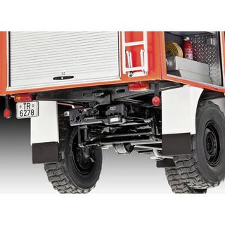 Revell  Mercedes-Benz Unimog U 1300 L TLF 8/18 édition limitée 1:24 