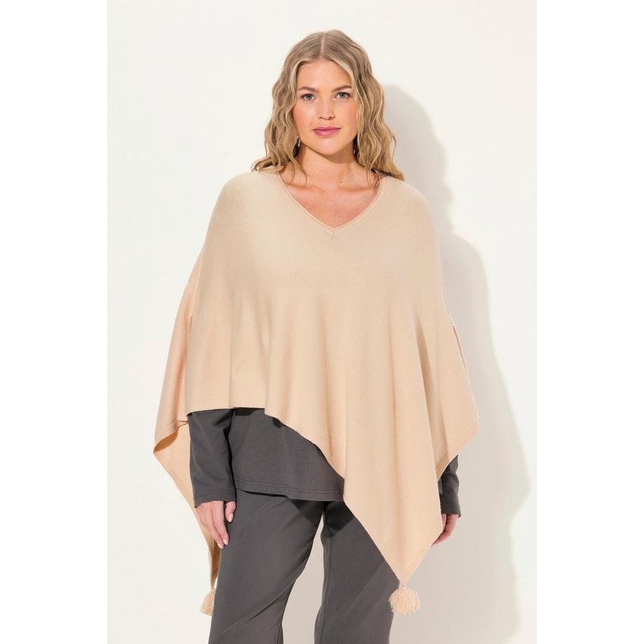 Ulla Popken Poncho en maille finition en pointe pompon col en V sans manches  