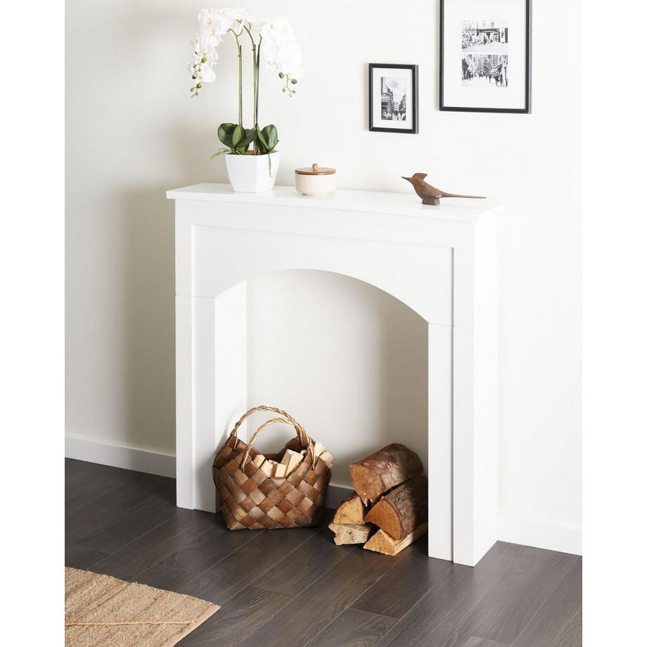 Beliani Cornice Caminetto en Fibra a media densità (MDF) Classico BUSSELTON  