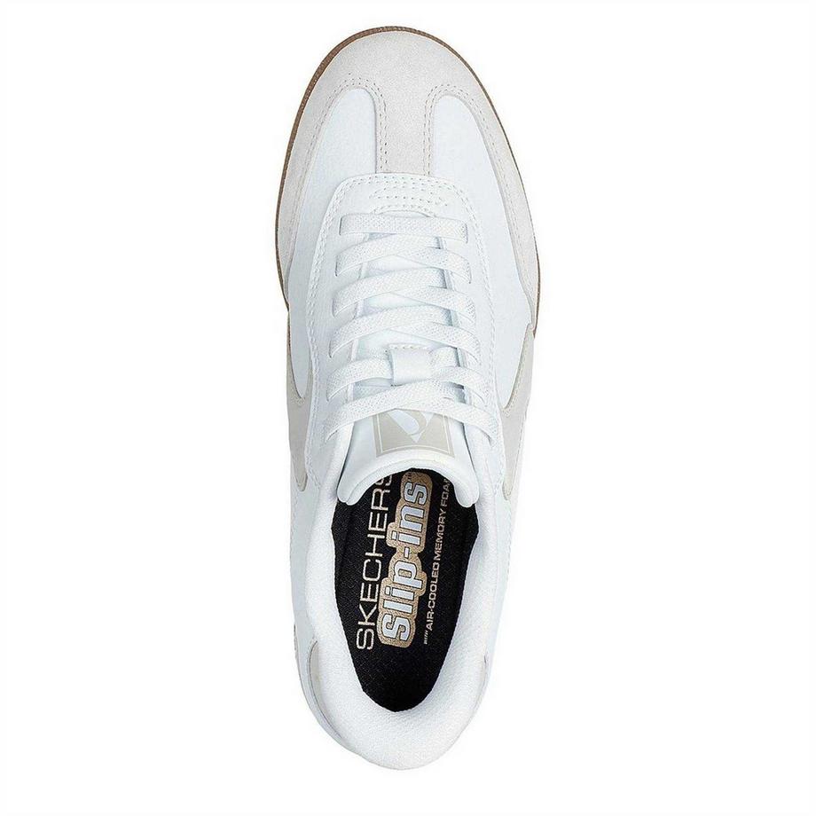 SKECHERS Sneaker mit Wildleder-Overlays und flacher Sohle  