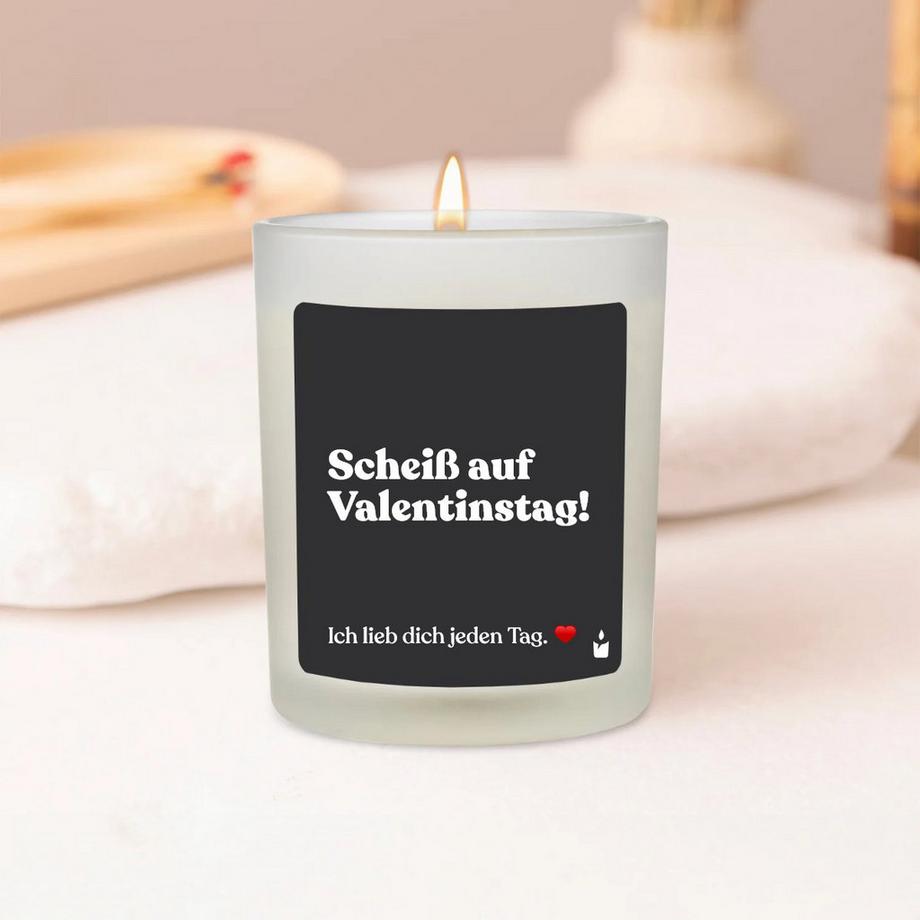 CandleHand Bougie parfumée blanche Woody Scheiß auf Valentinstag! Ich lieb dich jeden Tag.  