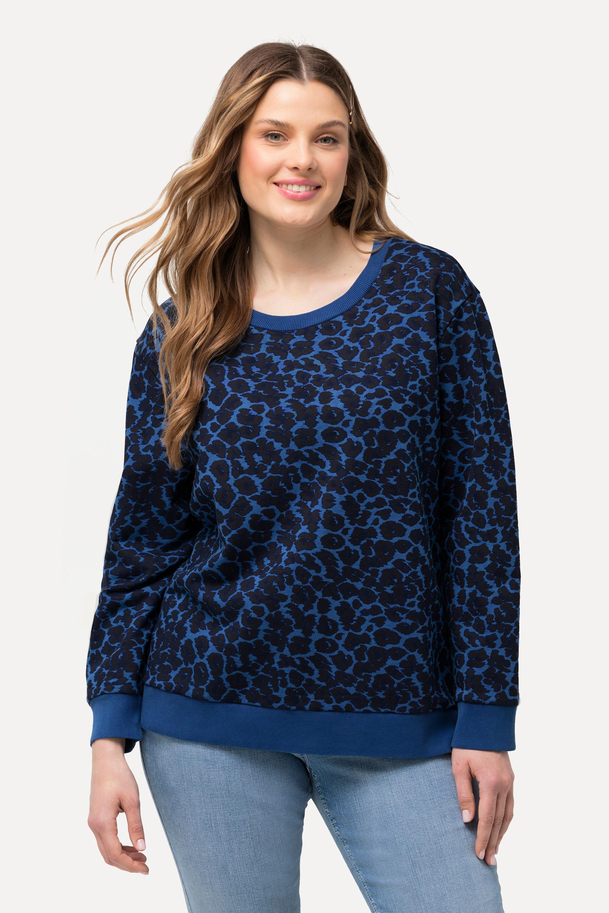 Ulla Popken  Sweat-shirt à manches longues et col rond. Mélange coton-modal avec motif léopard. 