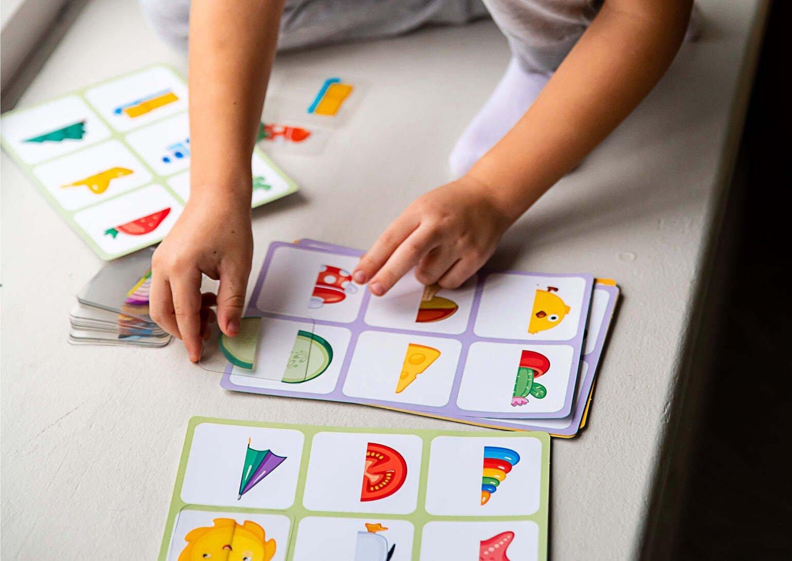 Montessori  Hälften - transpartente Karten - LOTTO Montessori® by Far far land 