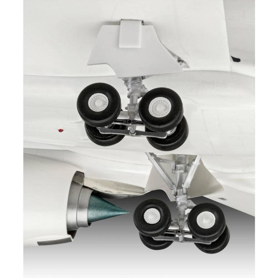 Revell  Level 4 Airbus A350-900 Lufthansa New Livery 