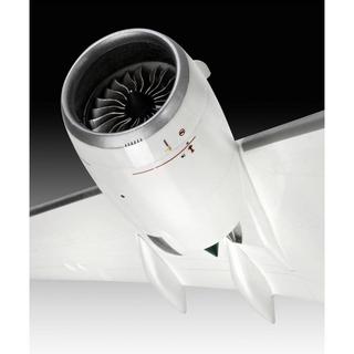 Revell  Level 4 Airbus A350-900 Lufthansa New Livery 