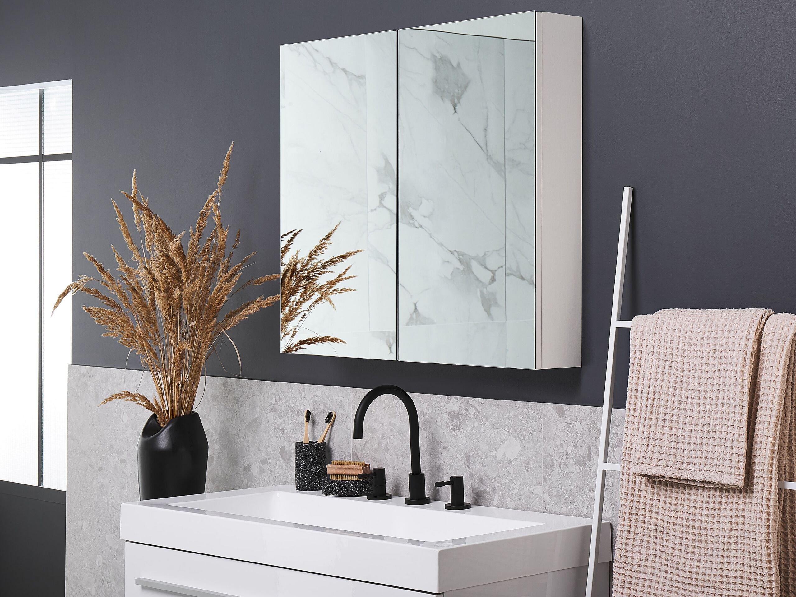 Beliani Badezimmerschrank aus Sperrholz Modern NAVARRA  