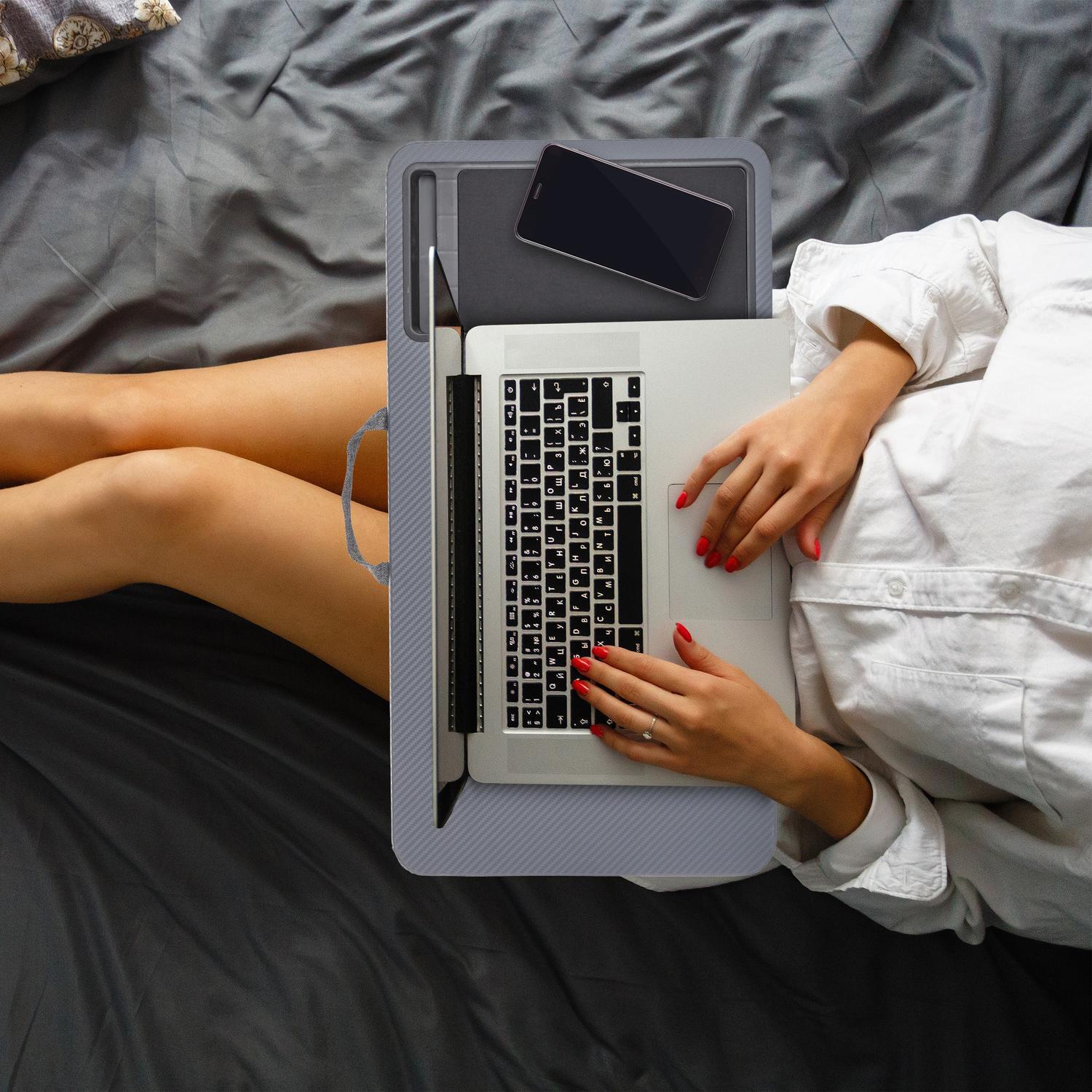 Northix  Graues Laptop-Tablett mit Mauspad 