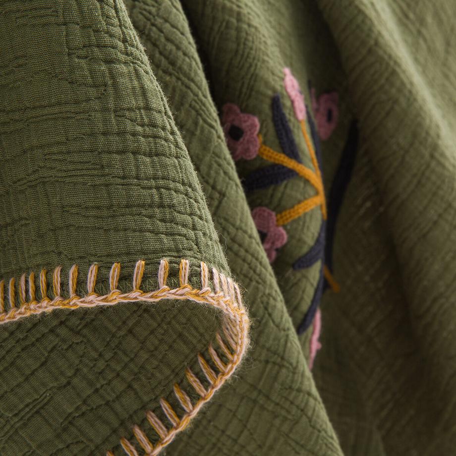 La Redoute Intérieurs Plaid brodé floral  