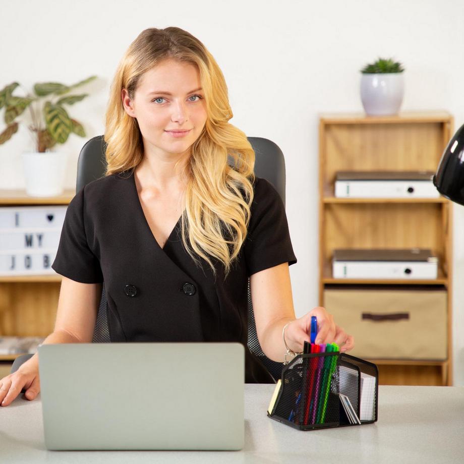 B2X  Stifthalter aus Metall 