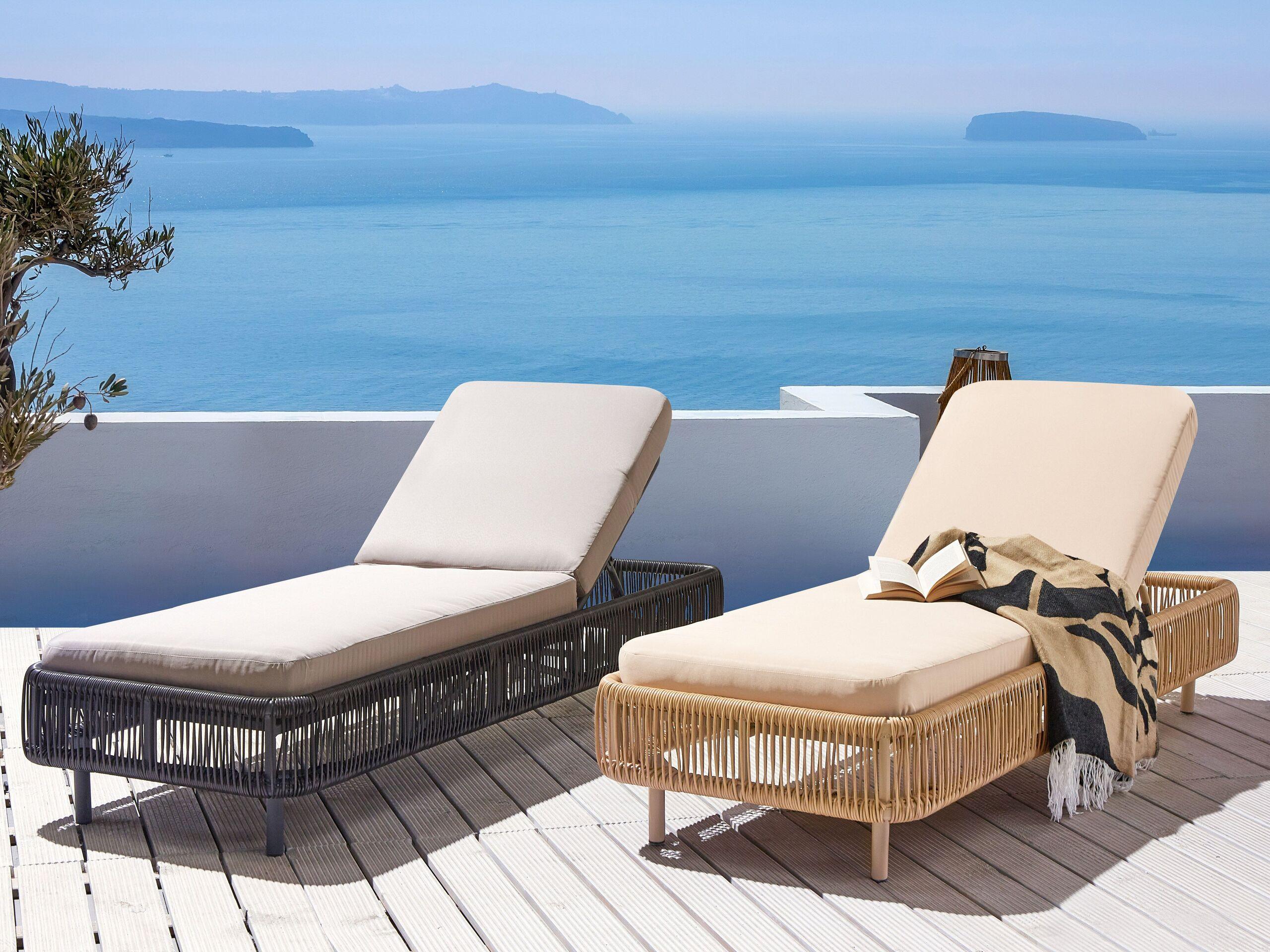 Beliani Lettino Prendisole con Cuscino en Rattan sintetico Boho OSINI  