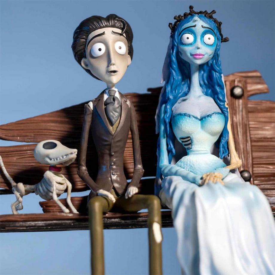 SD Toys  La figura della sposa cadavere Emily e Victor 