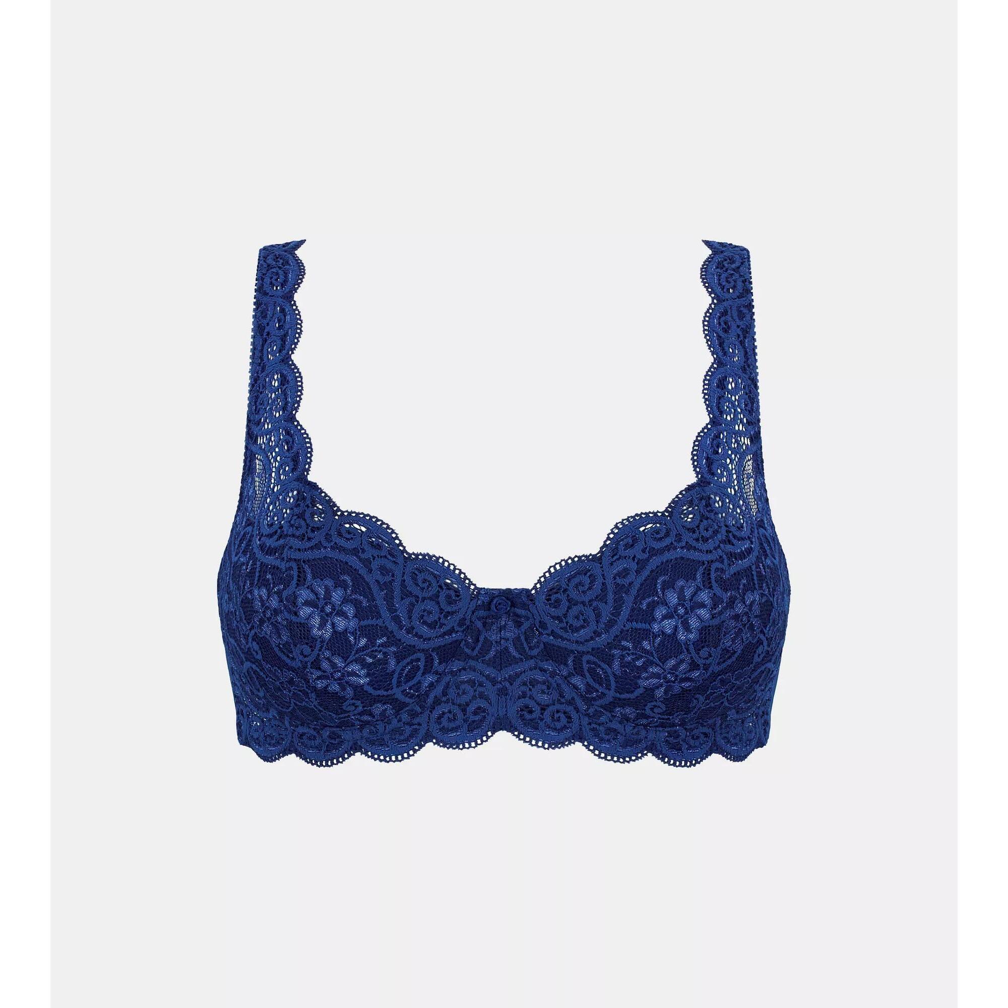 Triumph Amourette 300 WHP BH  