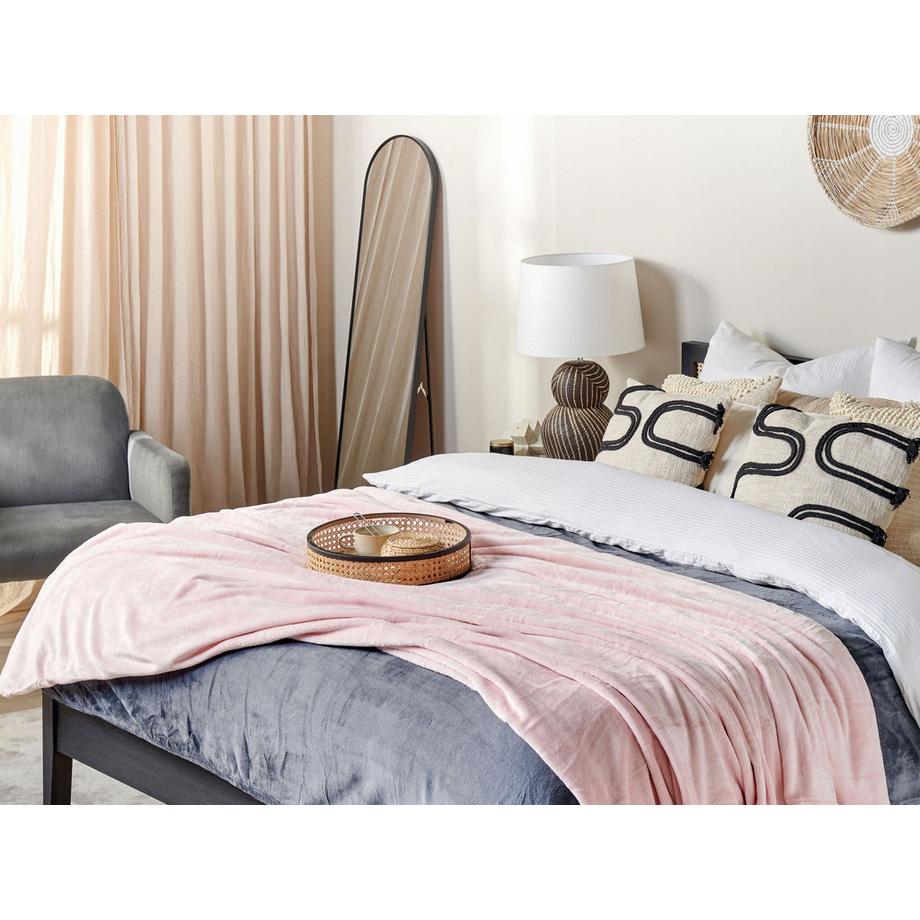 Beliani BAYBURT Couverture Polaire Moderne en Polyester  