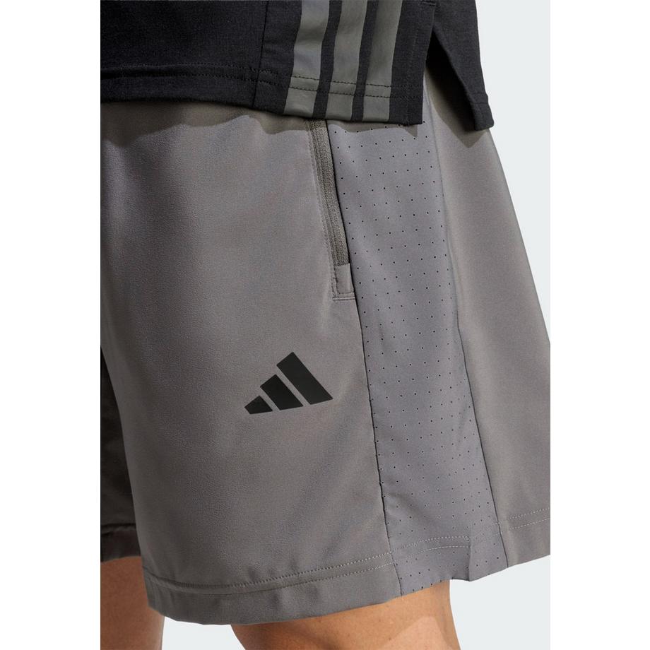 adidas  Workout Base Woven Short 