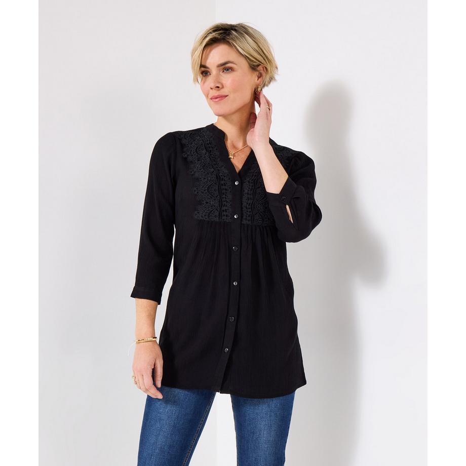 Blouse longue en dentelle froissée douce