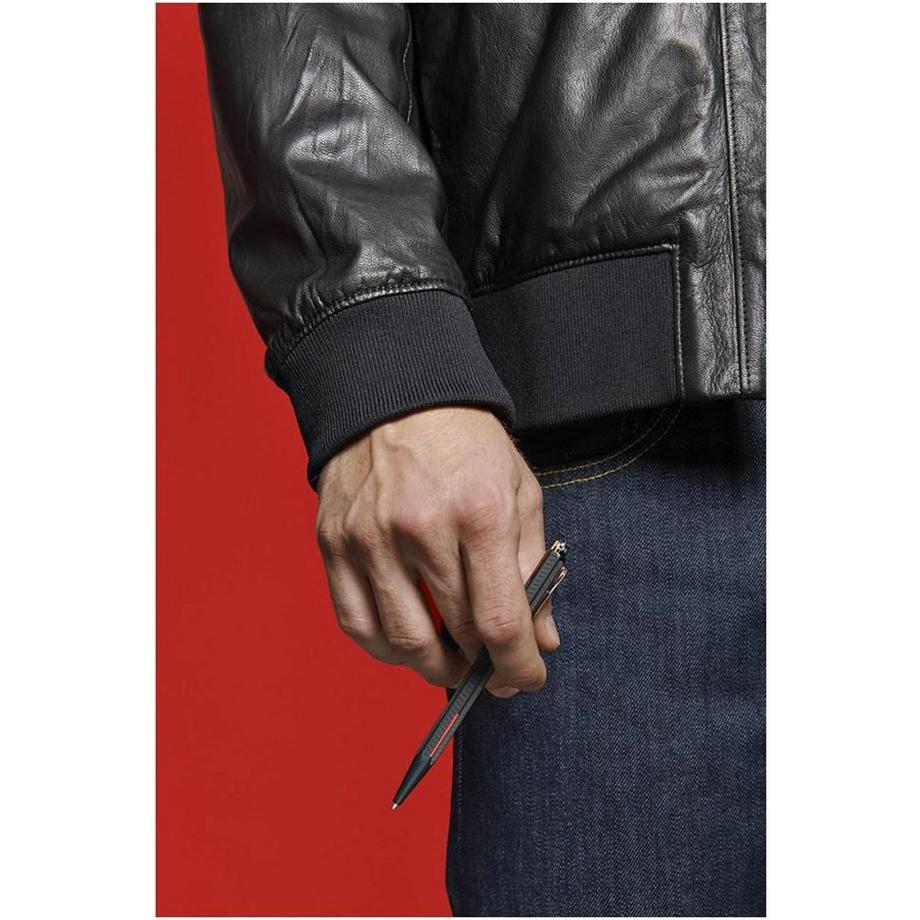 Caran d'Ache Kugelschreiber Ecridor Racing Medium (M), Schwarz  