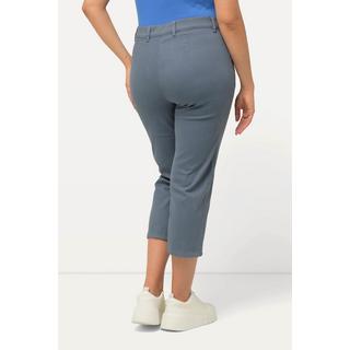 Ulla Popken  Pantaloni a 7/8 modello Mony in comodo tessuto elasticizzato con tasche con zip 