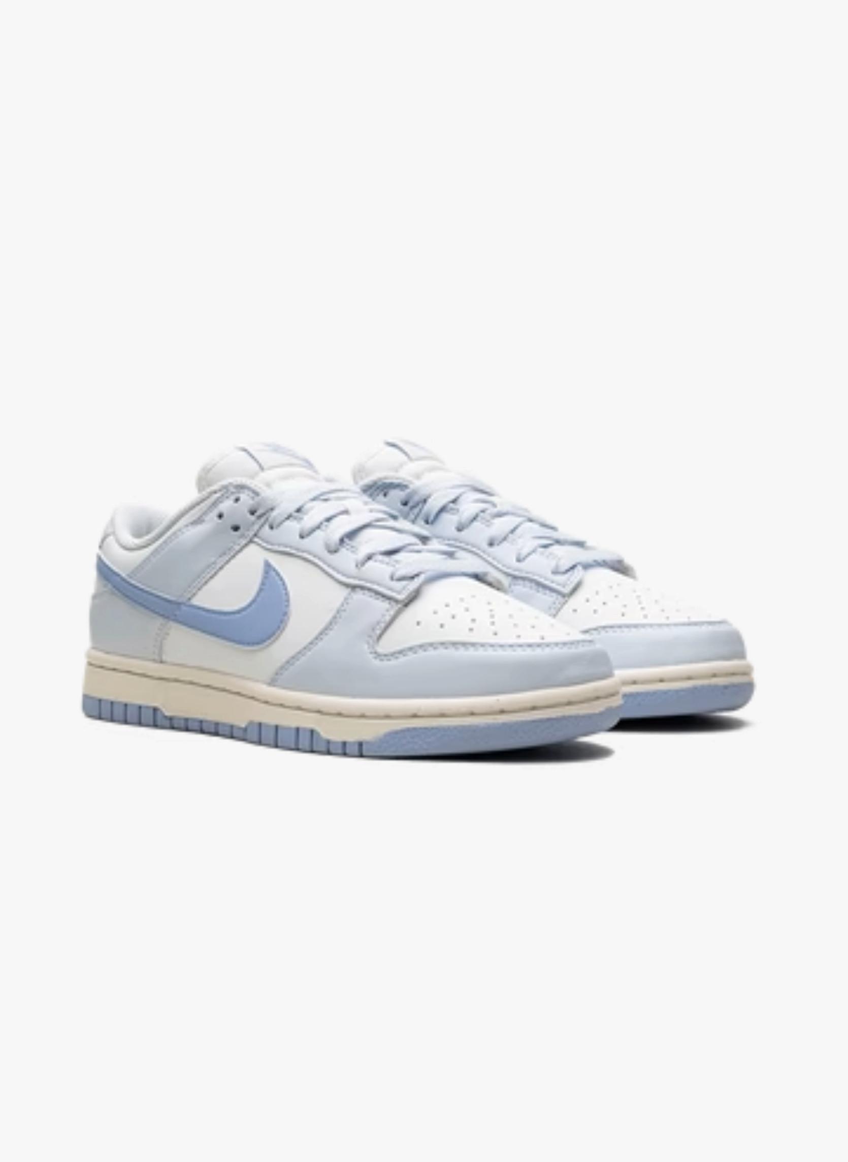 NIKE  Dunk Low Next Nature  Tint 