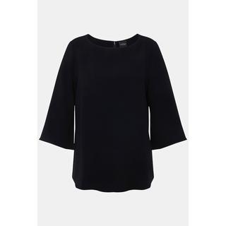 Ulla Popken  Blouse en triacétate. Décolleté rond et manches 3/4. Coupe Boxy Fit. 