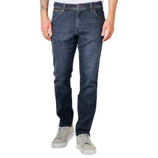 Wrangler Texas Slim Straight Fit Jeans  