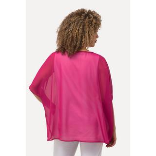 Ulla Popken  Blouse oversized en mousseline. Col rond et manches courtes 