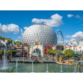 Smartbox  Journée en famille à Europa-Park en 2024 pour 1 adulte et 1 enfant - Coffret Cadeau 