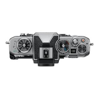 Nikon  Z FC + Z DX 16-50mm f/3.5-6.3 Vintage Silver + Z DX 50-250mm f/4.5-6.3 VR 
