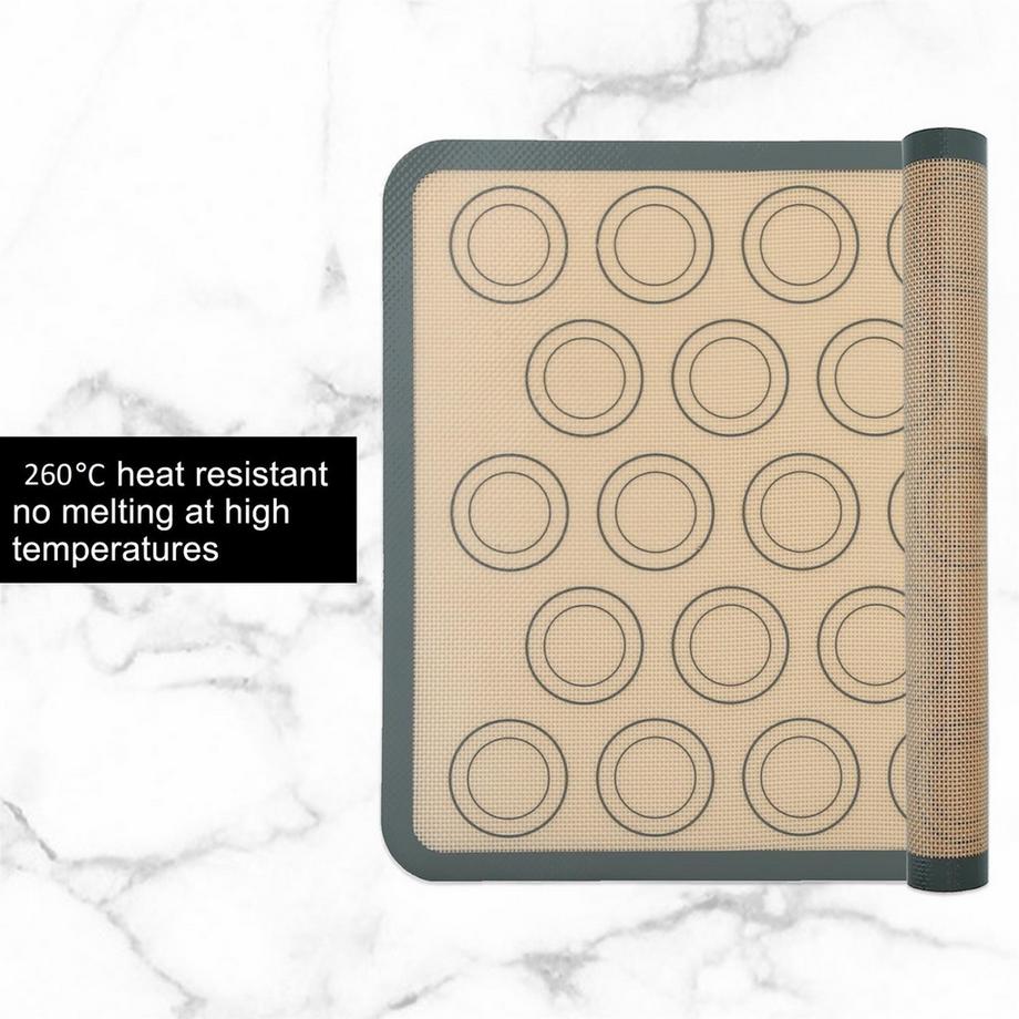 Intirilife  2x wiederverwendbare Silikon Macaron Backmatte 