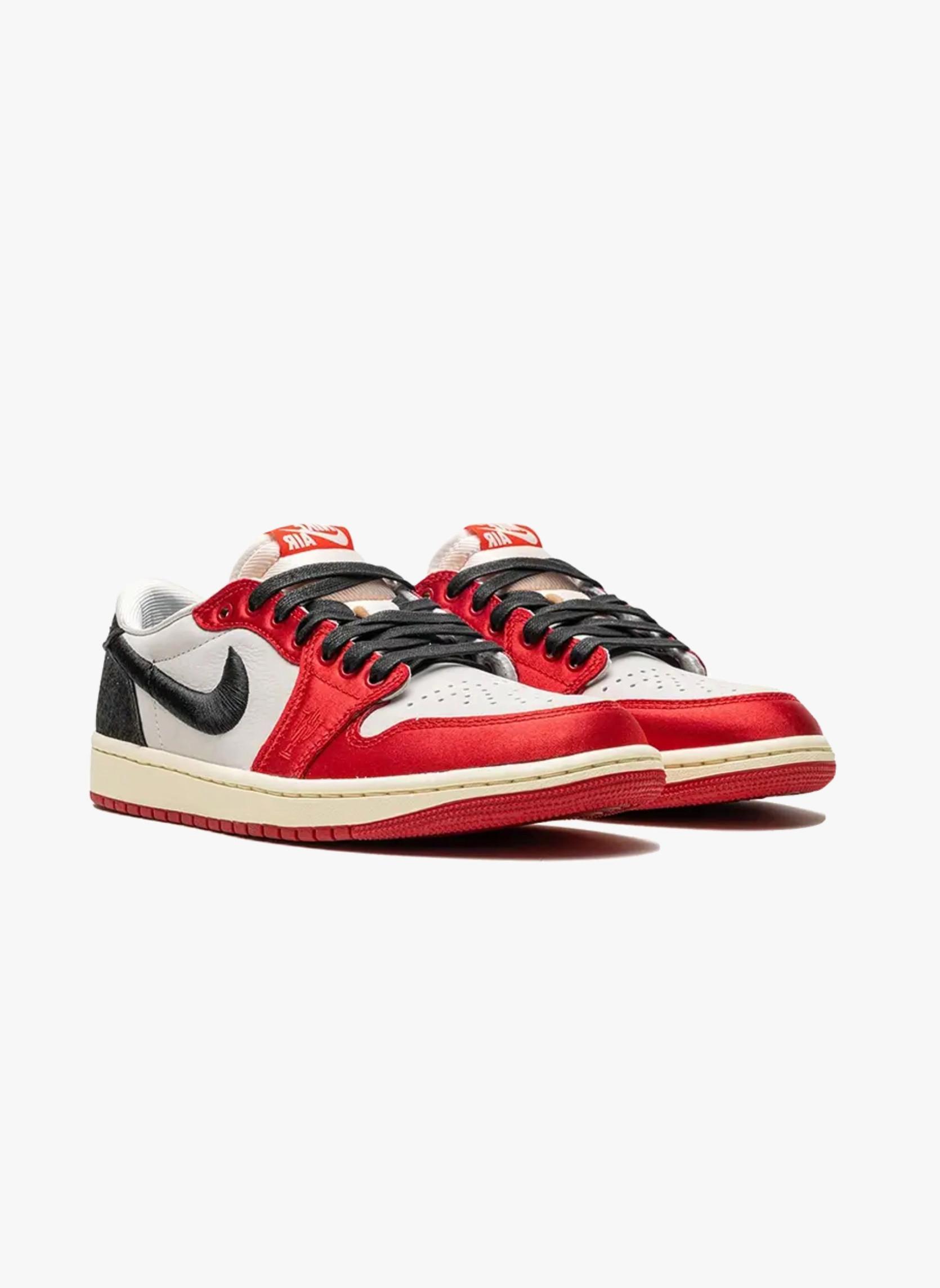 NIKE  Air Jordan 1 Retro Low OG Trophy Room 