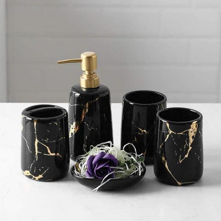 eStore  Ensemble de salle de bain en 5 parties 