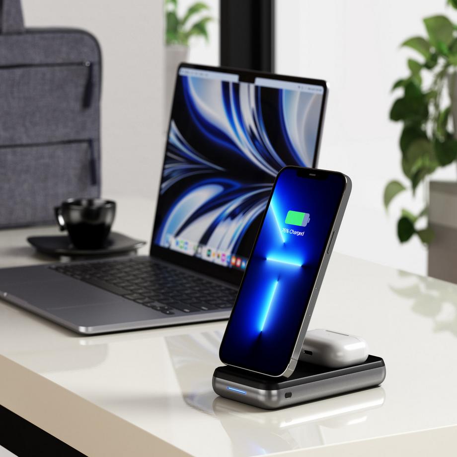 SATECHI  Mobiler Duo Charging Stand mit 10'000 mAh 