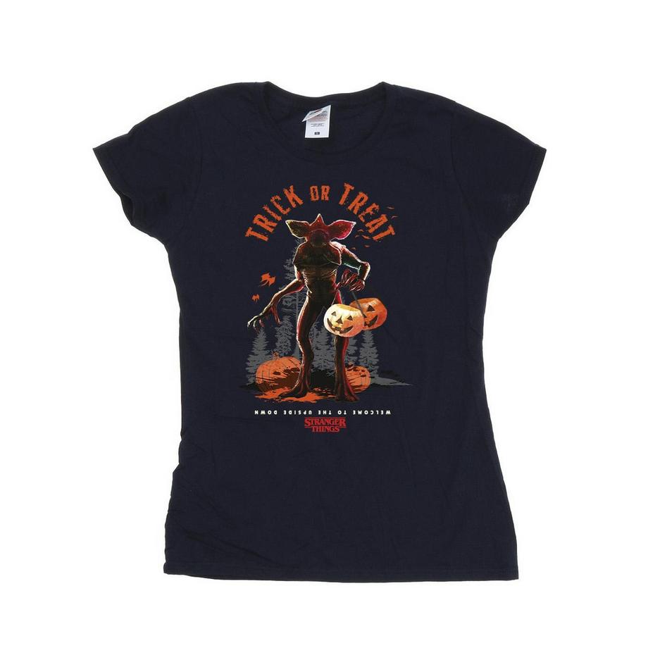 T-ShirtStranger Things Trick Or Treat