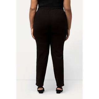 Ulla Popken  Pantalon Slim Fit à taille élastique. Bas de jambe légèrement fendu noir 