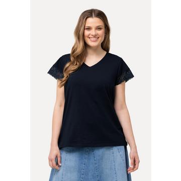 T-shirt classica con pizzo, scollo a V e maniche ad aletta