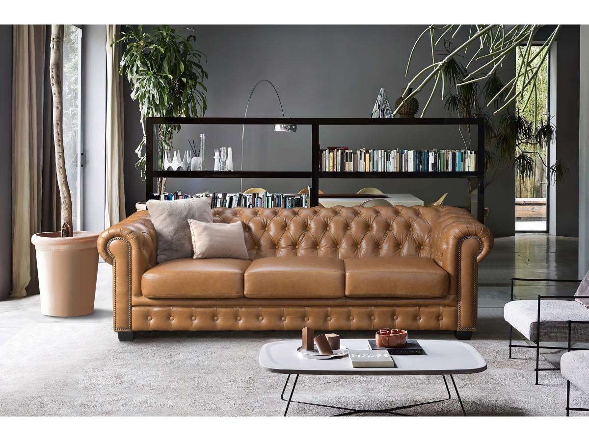 LINEA SOFA Chesterfield Ledersofa 4-Sitzer - Büffelleder - Karamellbraun - BRENTON  