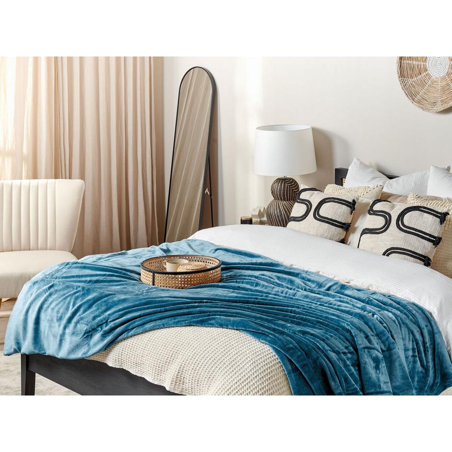 Beliani BAYBURT Couverture Polaire Moderne en Polyester  