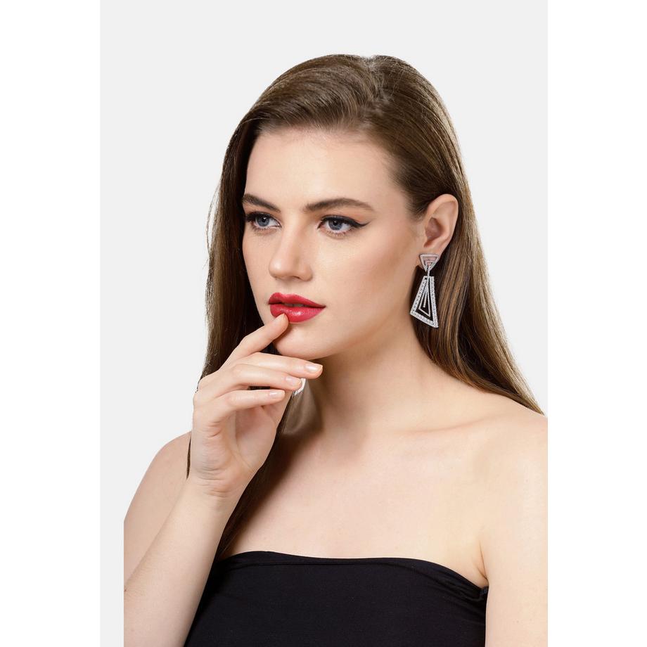 AVANT-GARDE PARIS  Schimmernde Geometrische Hängeohrringe 