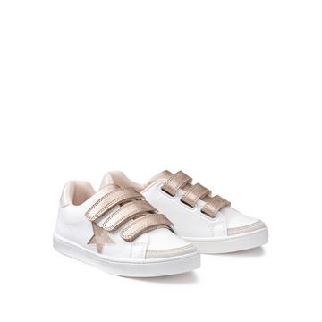 Flache Sneakers mit Sterndetail