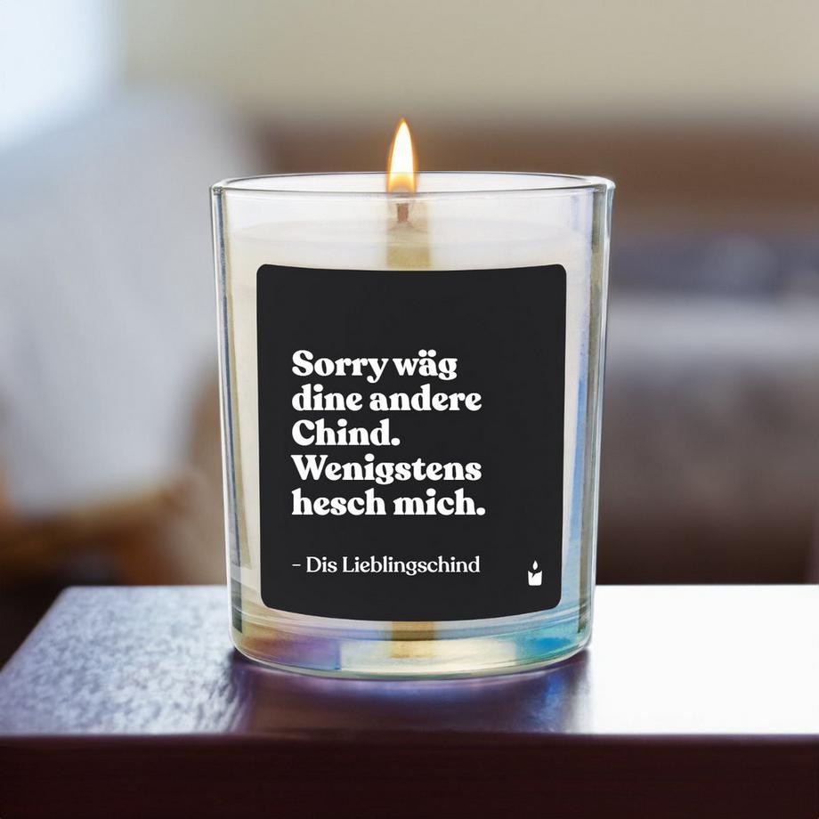 CandleHand Duftkerze Flowery Sorry wäg dine andere Chind. Wenigstens hesch mich. - Dis Lieblingschind  