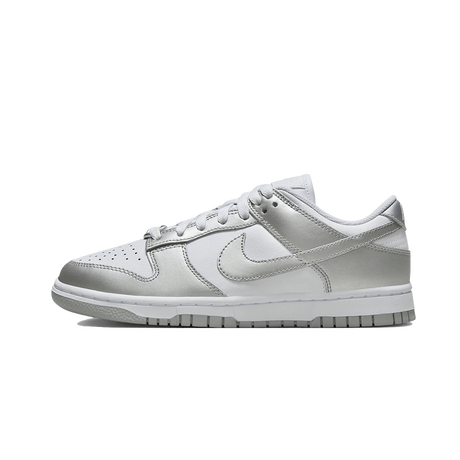 NIKE  Dunk Low Metallic Silver 