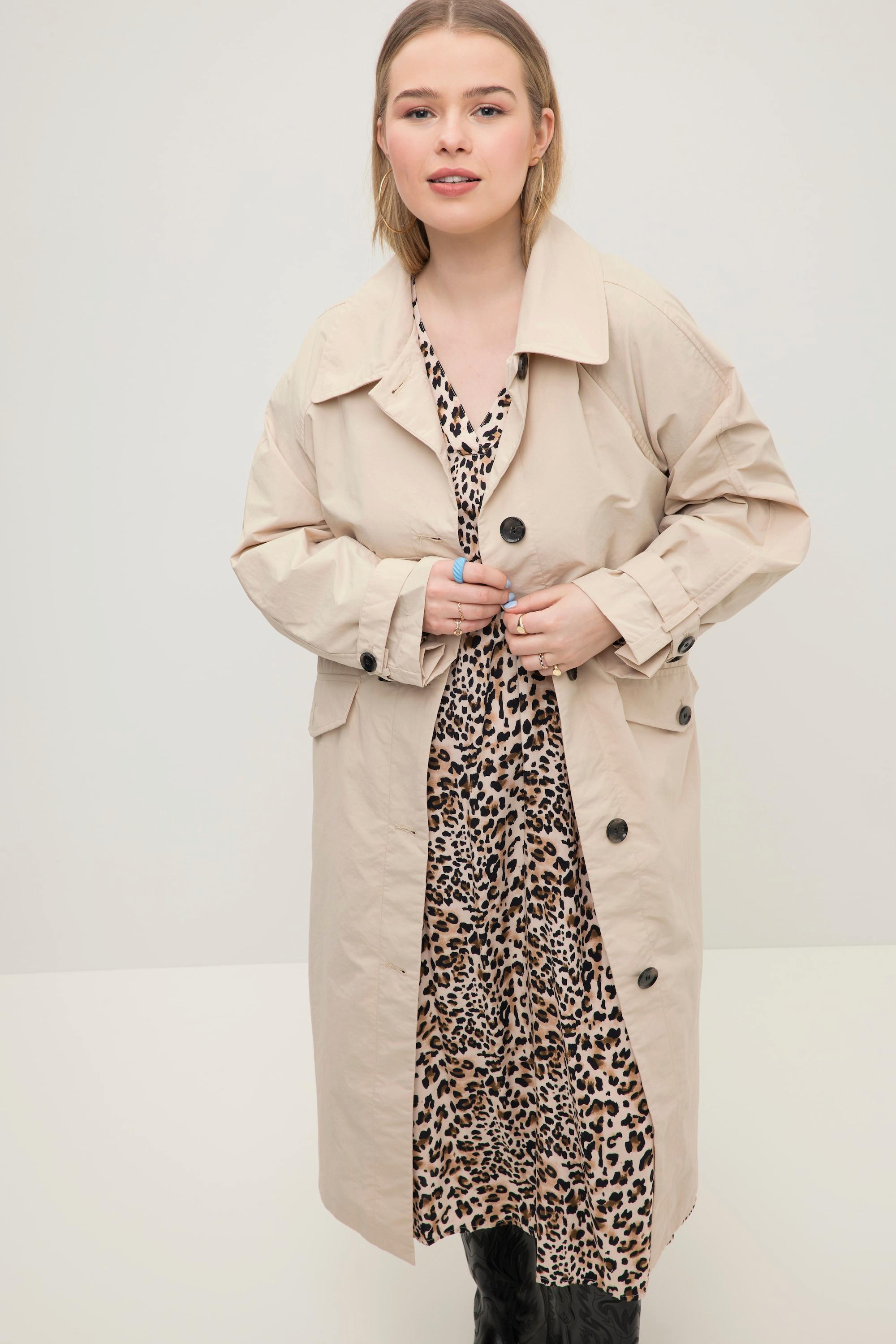 Studio Untold  Trench-coat, oversize, grand col, base arrondie 