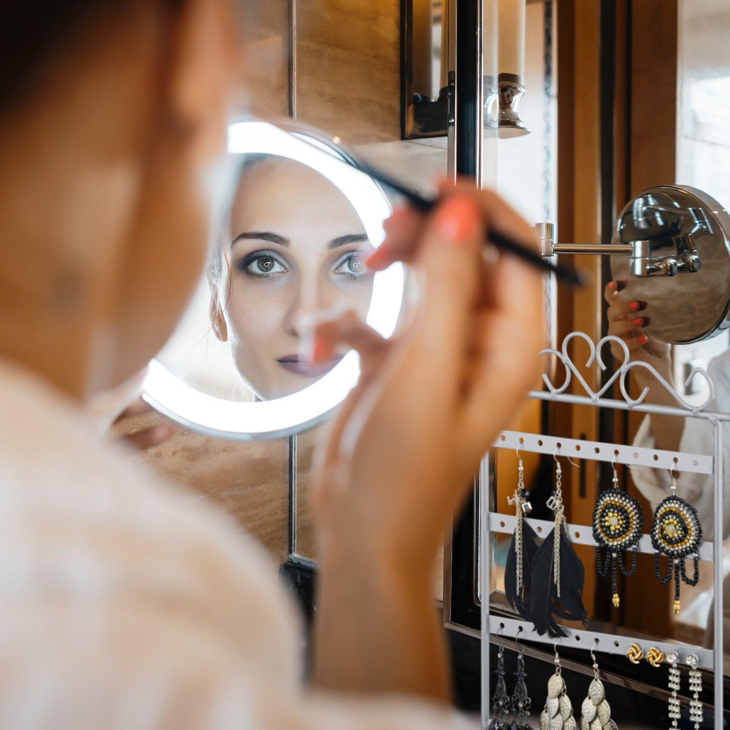 B2X Halter für Ohrringe Herz  