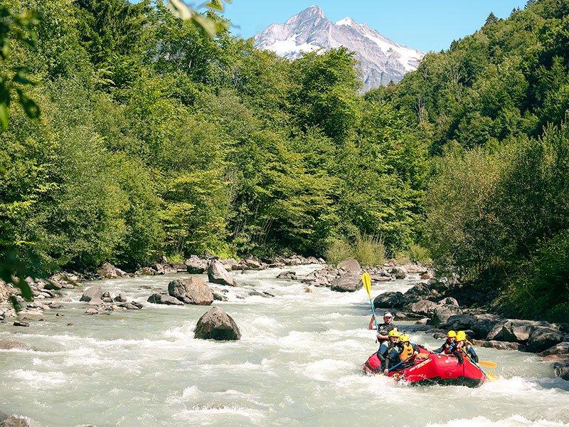 Smartbox  Discesa in rafting sulla Lütschine per 2 persone - Cofanetto regalo 