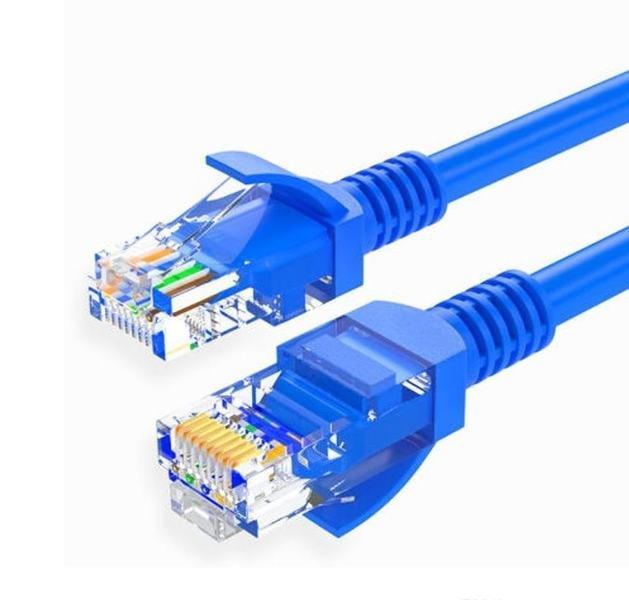 eStore  Cavo di rete/Ethernet Cat5e 1000 Mbps da 400 cm - blu 