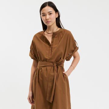 Robe longue rayée à col rond