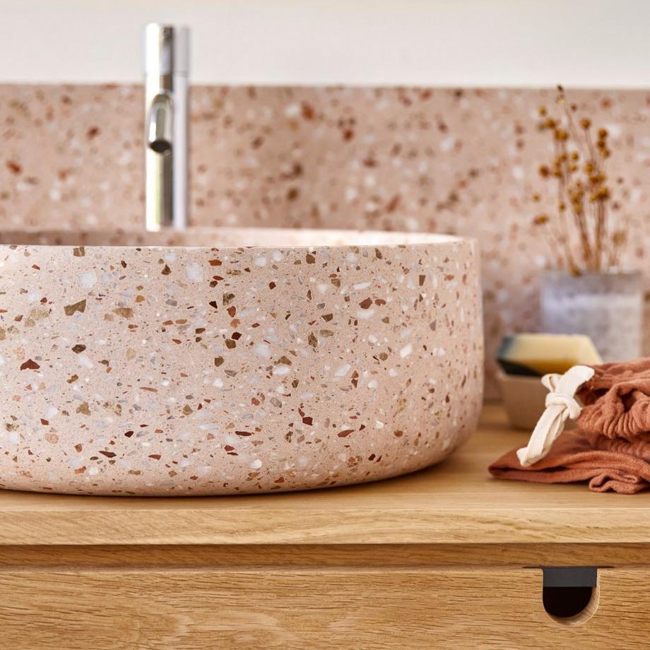 Tikamoon Lavabo tondo in battuto di terrazzo premium pink Milos  