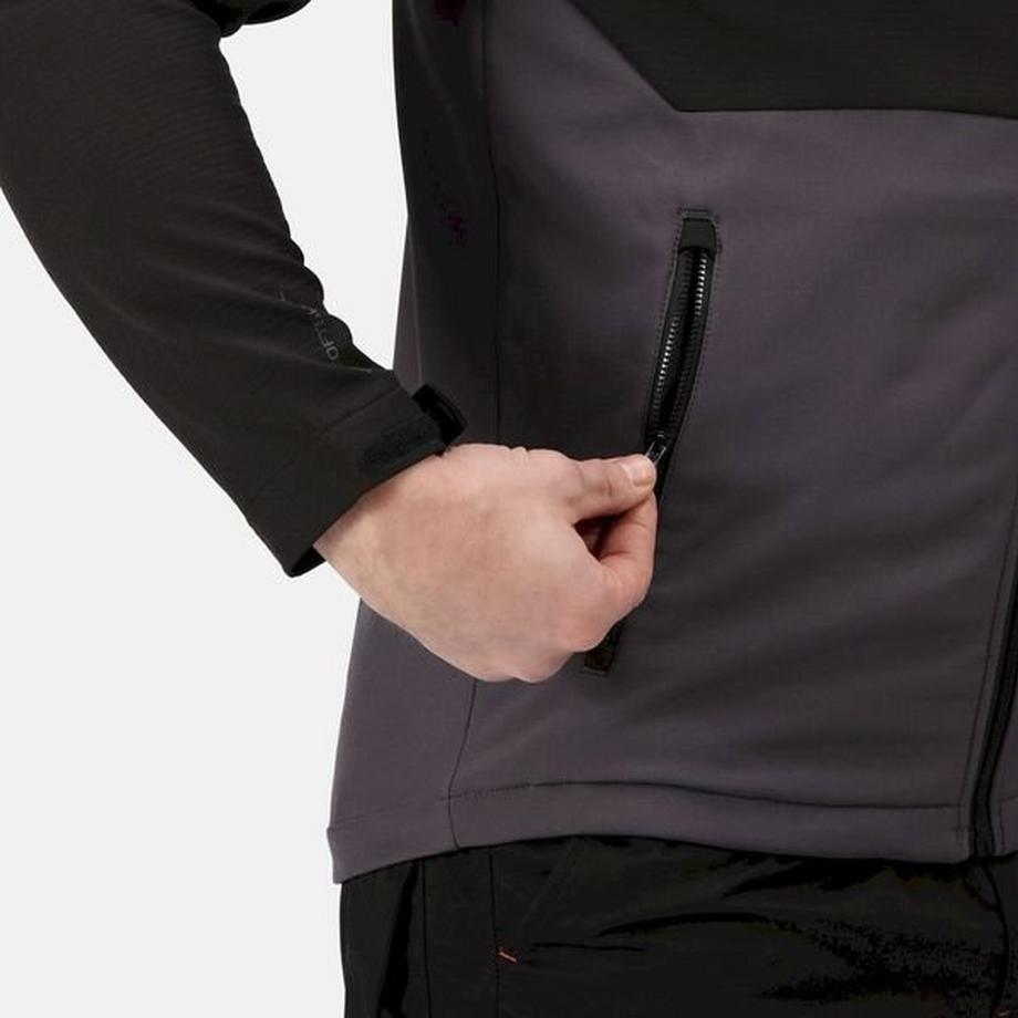 Regatta Giacca Softshell Surrender  