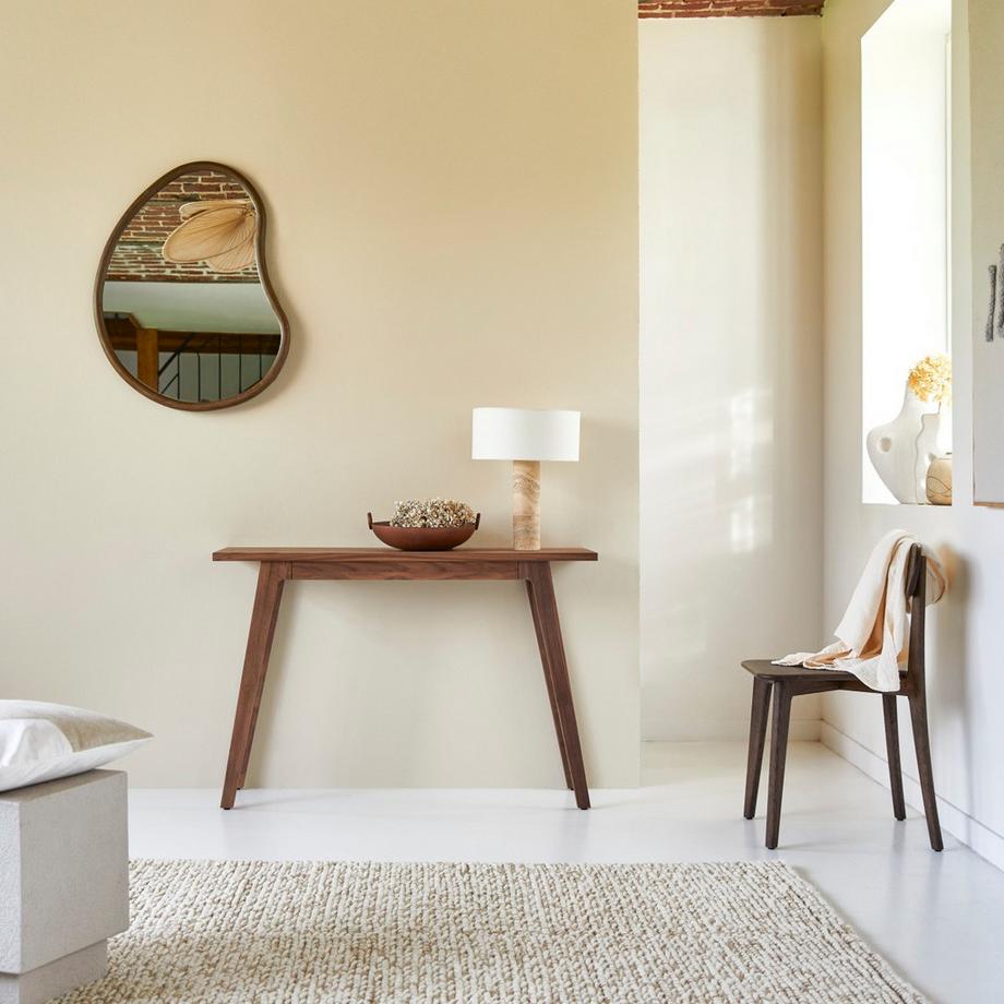 Tikamoon Konsole aus Nussbaum massiv Esmée  