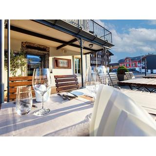 Smartbox  Romantischer Aufenthalt mit Dinner und Wellness in einem 4*-Hotel am Sarnersee - Geschenkbox 